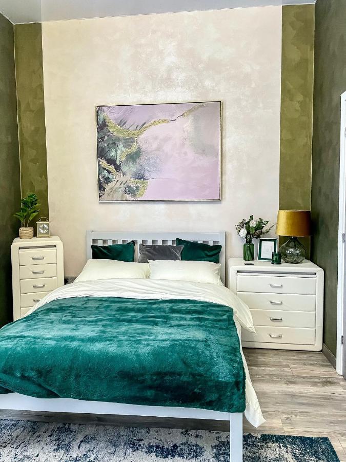 The Plant Apartment Doncaster